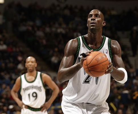 略微被动 略微被动